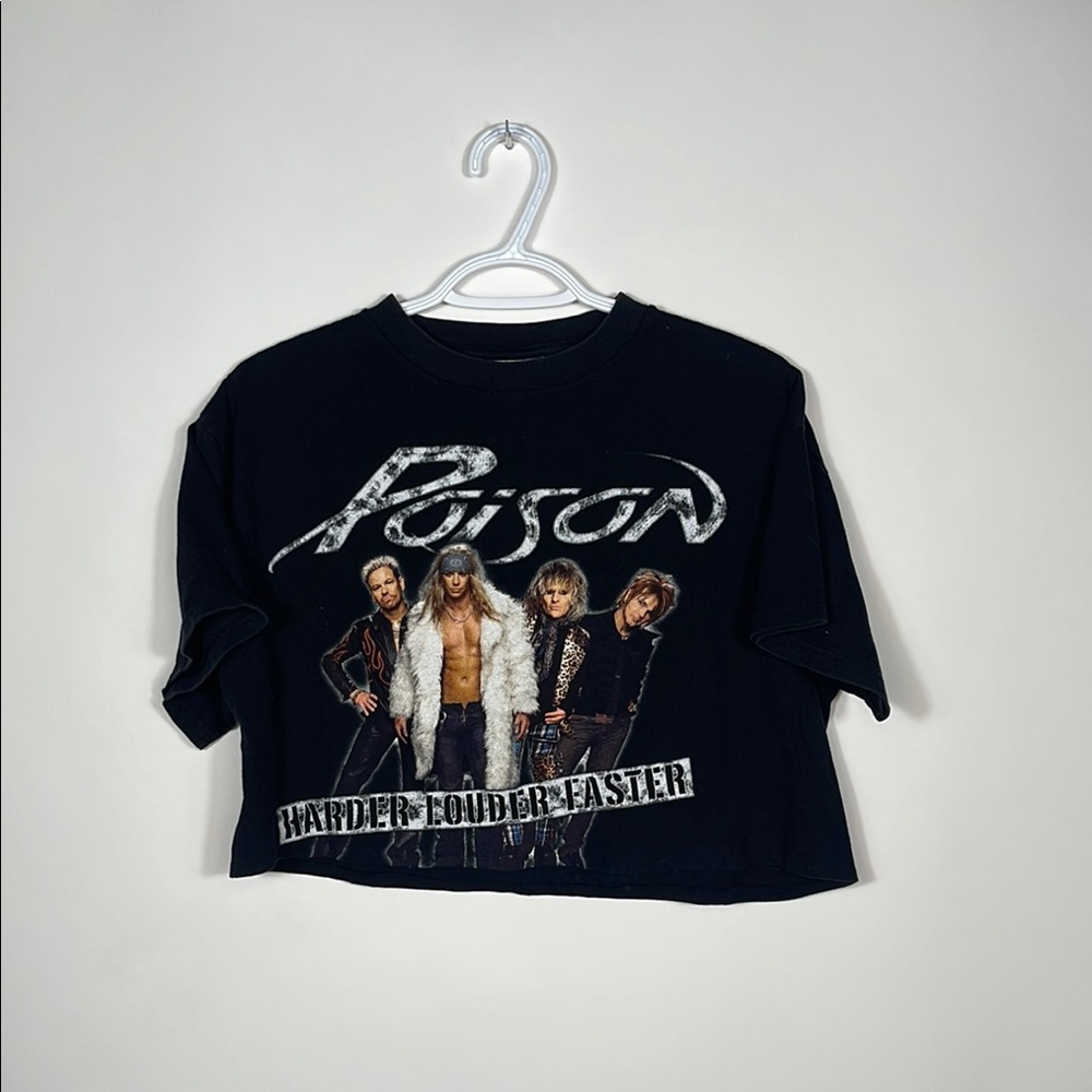 Poison Cropped Graphic T-Shirt